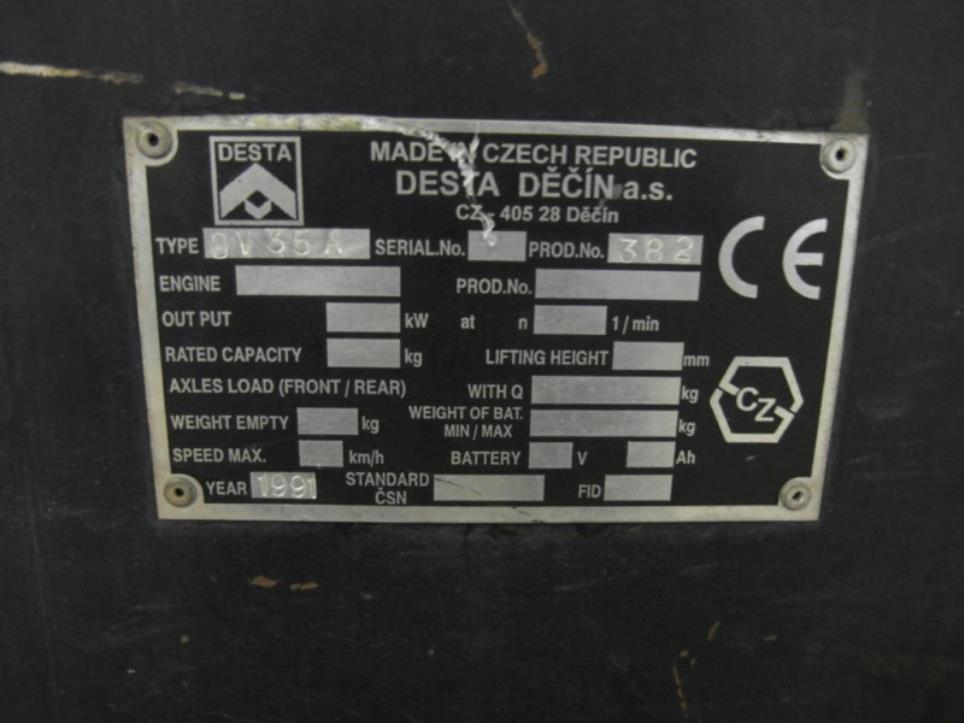 Prumyslových robotu-7